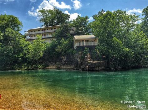 eminence, mo cabins on the river|EAGLES LANDING RIVER RESORT & CABINS